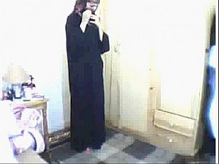 Arab skirt praying then masturbating