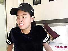 Thai girl trims beaver and gets creampied