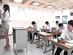 profesor japonés sin título