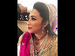 Cô gái Paki Karachi Amrah mặt