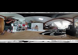Antonia Sainz 05 - Vidéo des coulisses avant refrigerate masturbation 3DVR 360 UP-DOWN