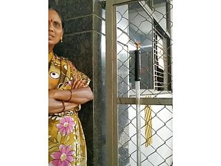 Rudra aunty lodging maid